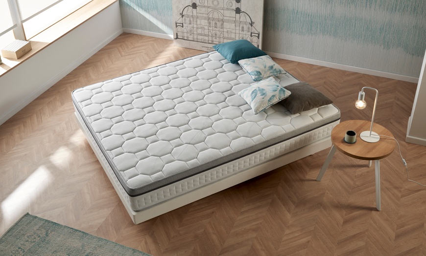 Image 2: Matelas à ressorts ensachés "Royal spring comfort"