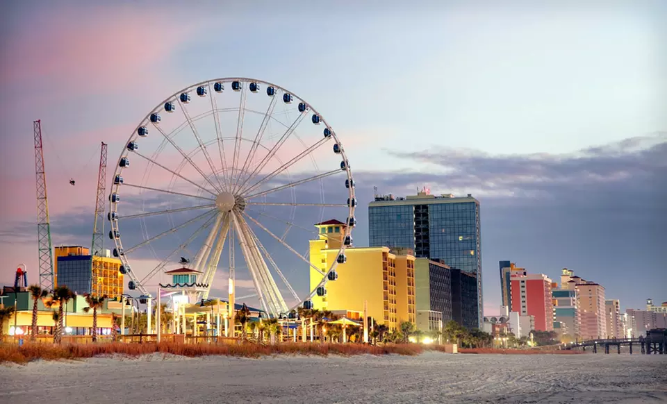 Stay at Aqua Beach Inn in Myrtle Beach, SC. Dates Available into December. - Primary Image