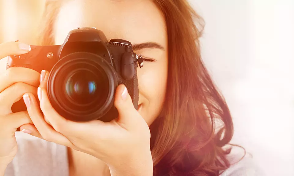 30-Minute Outdoor Photo Shoot from Elisha Photography (78% Off) - Primary Image
