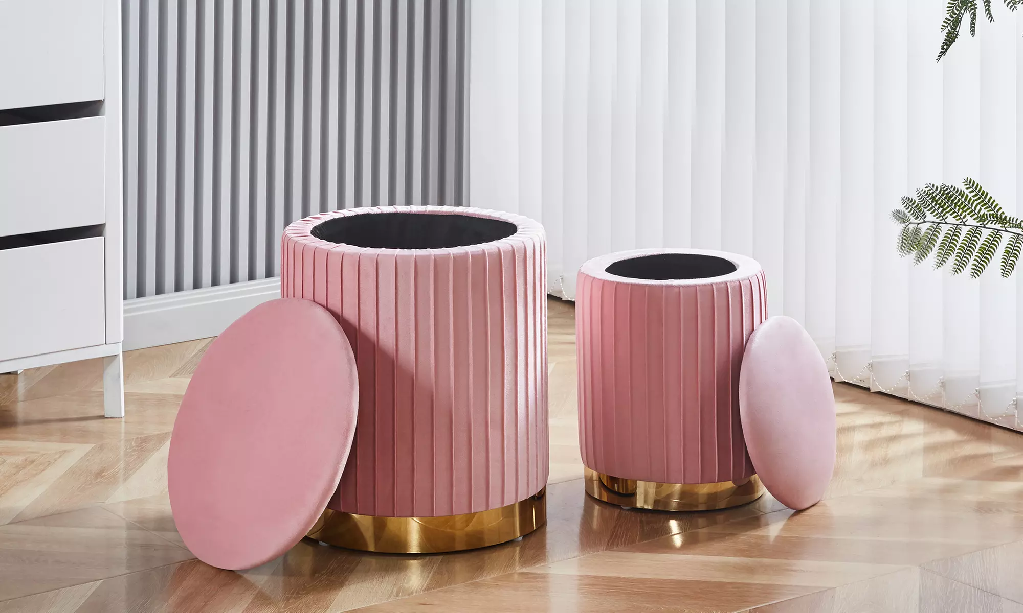 Juego 2 pufs de terciopelo