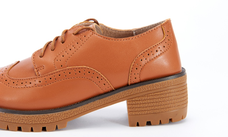 Image 5: Women's Leather Brogues