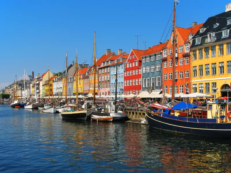 ✈ 9-Day Scandinavian Capitals Tour with Air from Weekender Breaks
