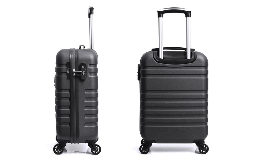 Image 5: Trolley Bag and Vanity Case Set