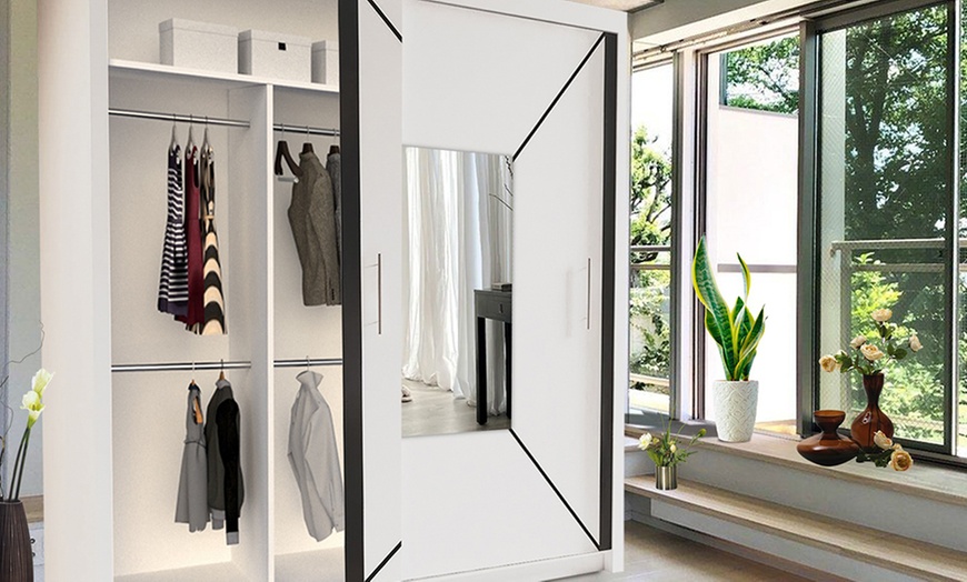 Image 11: Free-Standing Sliding Door Wardrobe