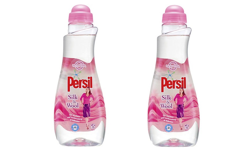 Image 2: Two Persil Silk and Wool Washing Liquids 750ml