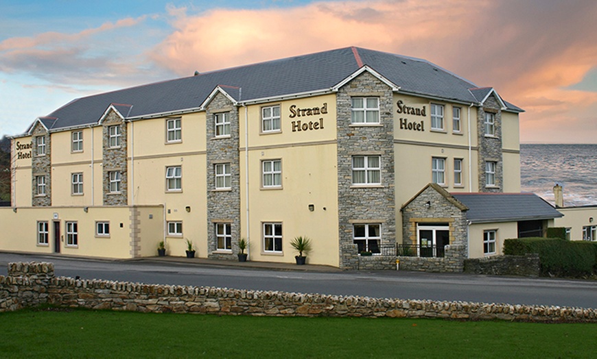 Image 1: Ballyliffin Hotel Stay