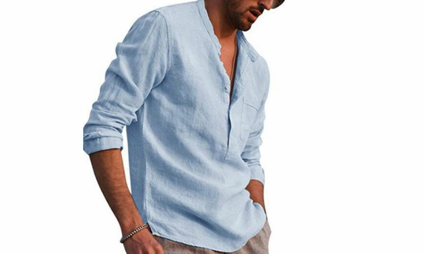 Image 5: Men's Long-Sleeved V-Neck Casual Linen Shirt