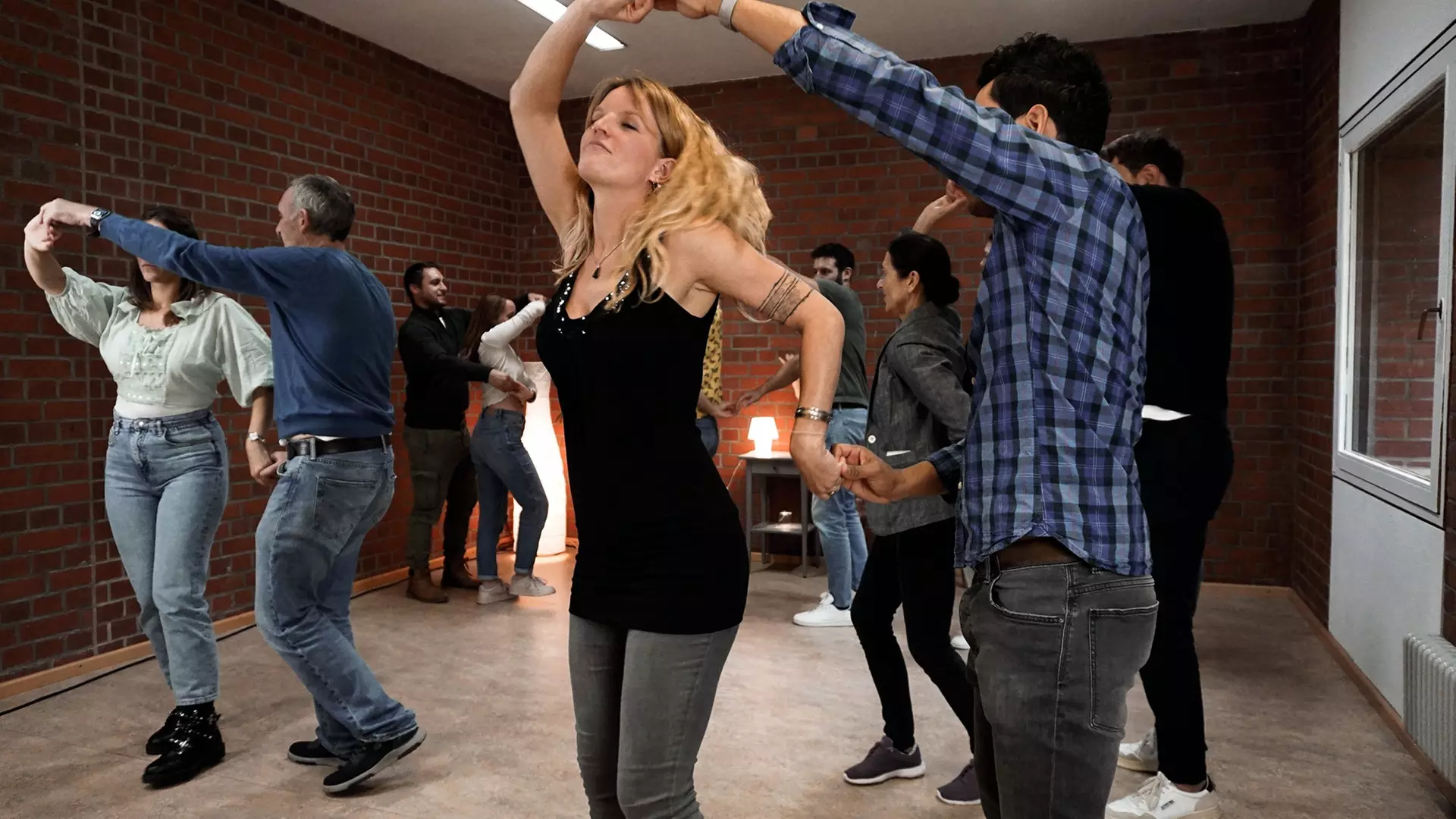 Bis zu 65% Rabatt auf den Tanzkurs bei Salsa Tanzen Munich Tanzschule