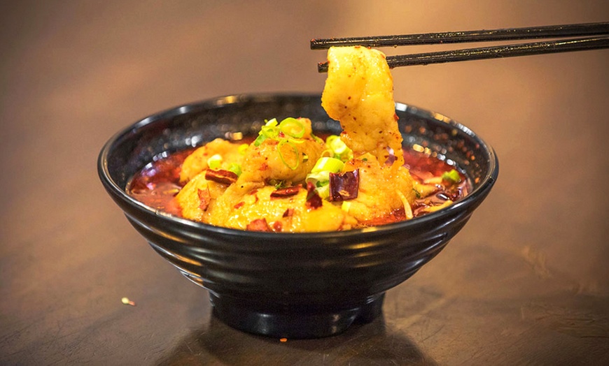 Image 2: Sizzling Hot Pot, Rice & Drink