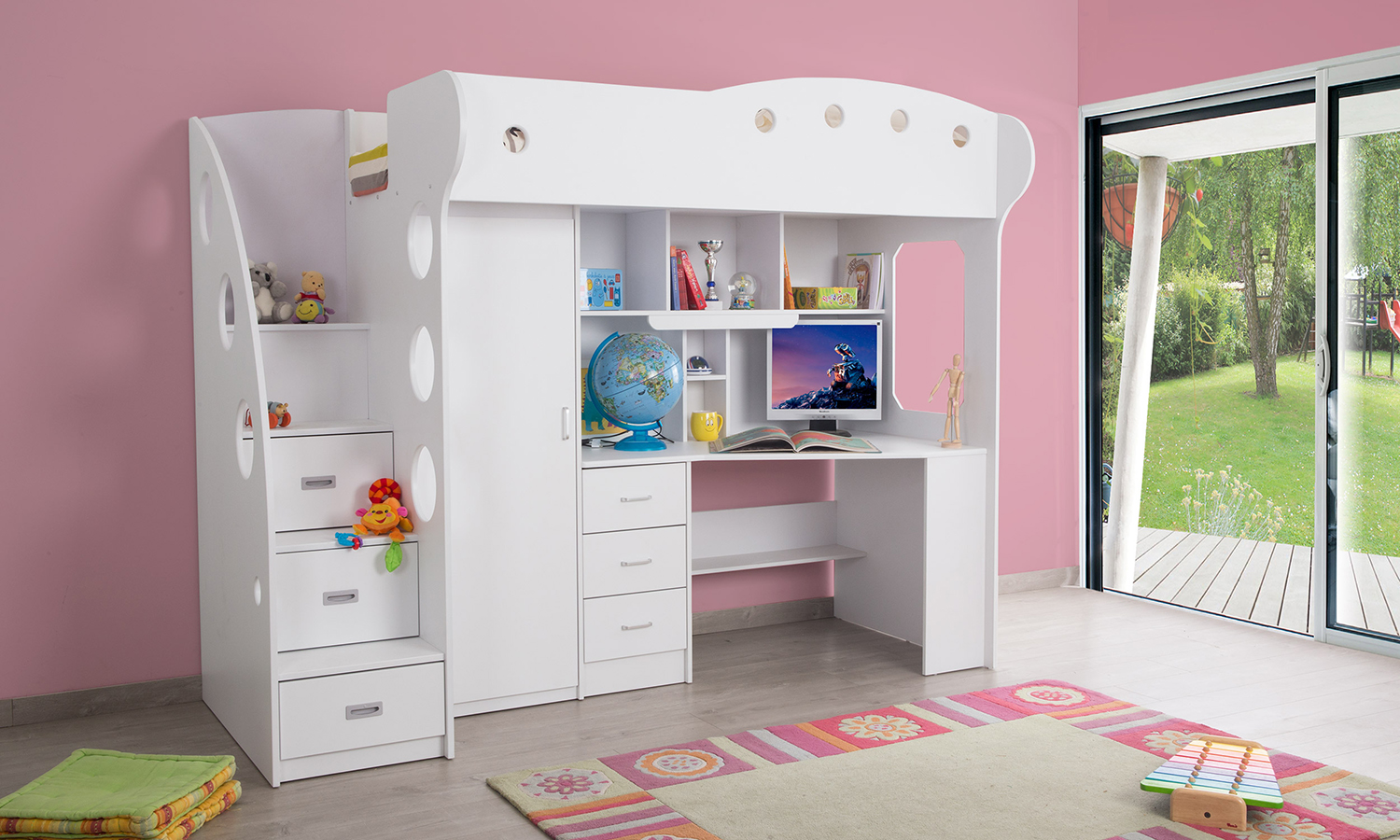 lit mezzanine avec marche