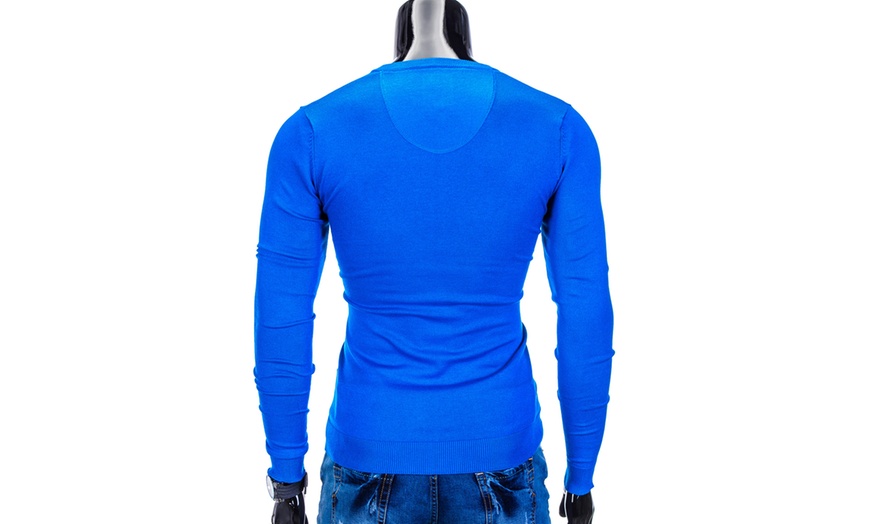 Image 6: Men's V-Neck Sweater