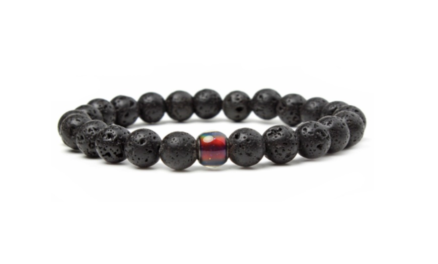 Image 2: Colour-Changing Sensitive Lava Anxiety Bracelet