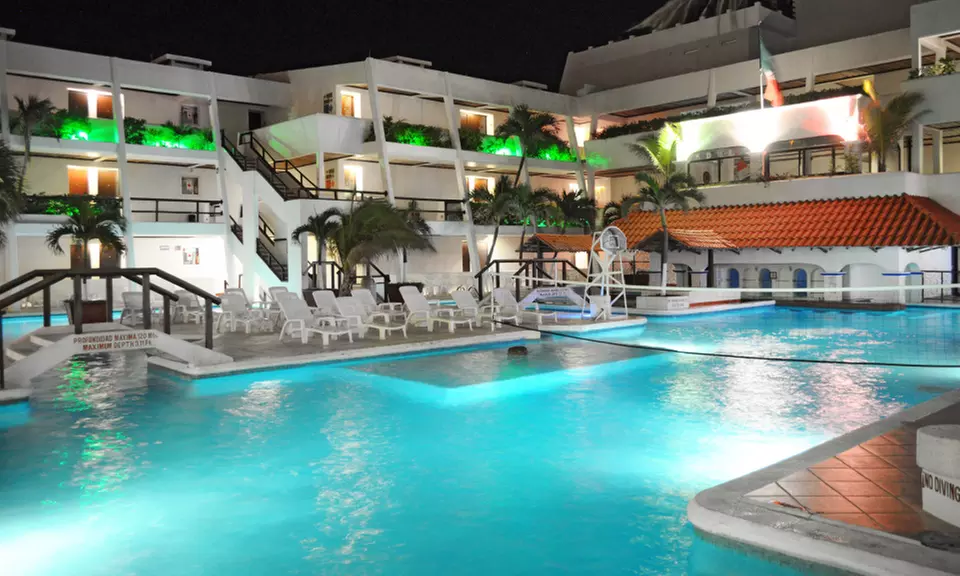 ✈3, 4, 5, 6, or 7 Night Flamingo Cancun Resort Stay w/ Air, Taxes & Hotel Fees. Price/Person Based on Double Occupancy  - Second Medium