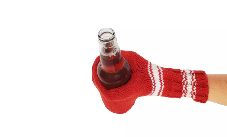 Suzy Kuzy Beer Mitten. Multiple Colors Available. Free Returns. - Second Medium
