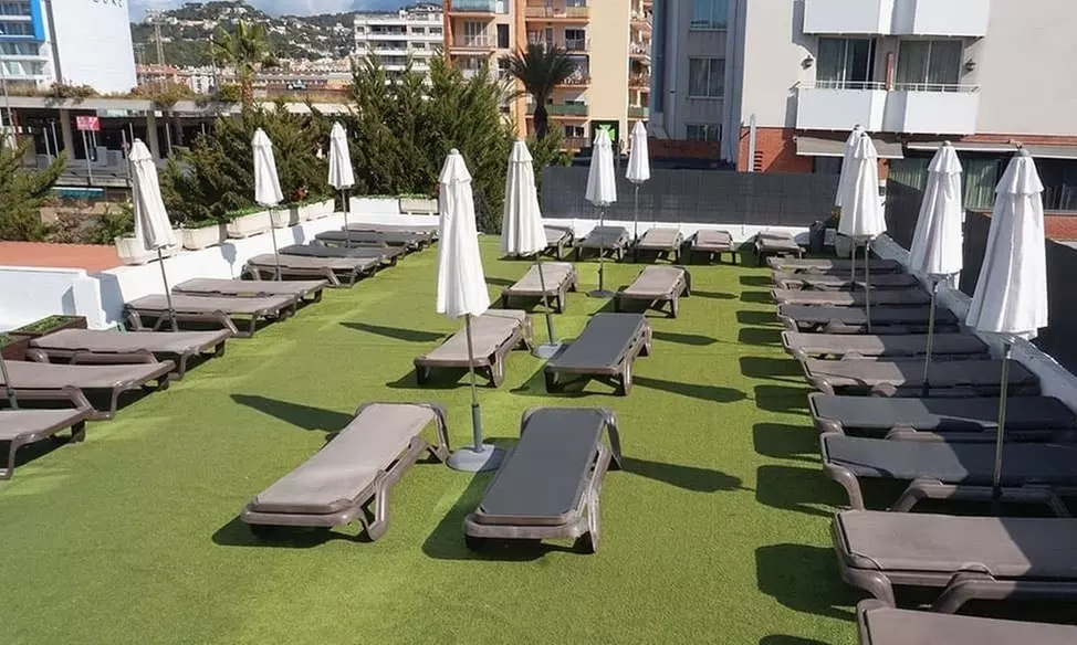 Lloret de Mar : chambre standard en demi-pension ou pension complète