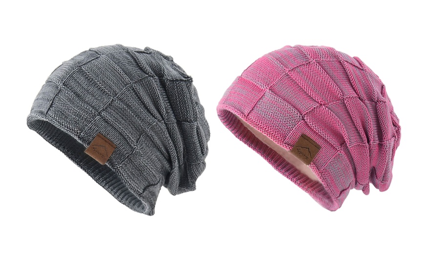 Image 8: 1 of 2 unisex stretchable en warme beanies