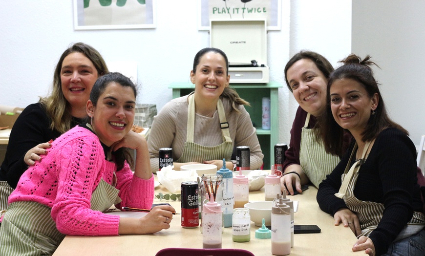 Image 11: Taller creativo de cerámica a elegir con bebida para 1, 2 o 4 personas