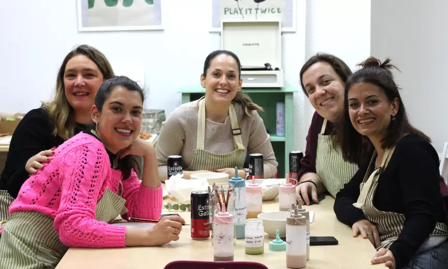 Image 11: Taller creativo de cerámica a elegir con bebida para 1, 2 o 4 personas