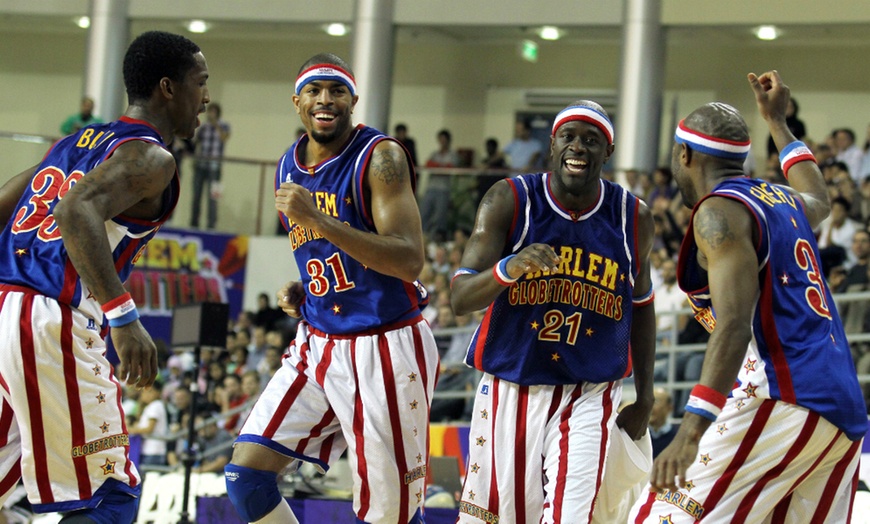 Image 5: Harlem Globetrotters UK Arena Tour 2016