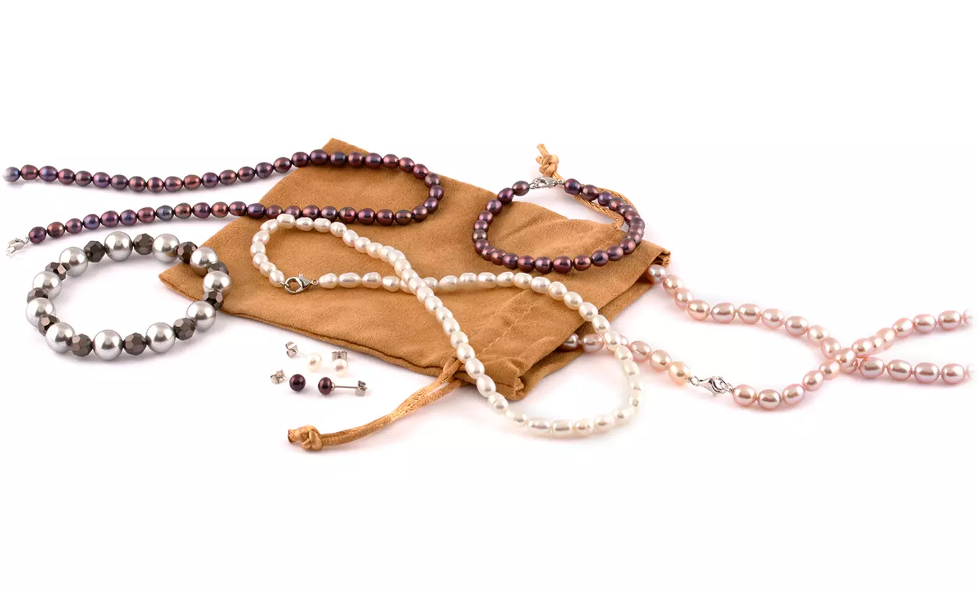 Jewelry Mystery Deal: 6-Piece Pearl Mystery Bag - Primary Image