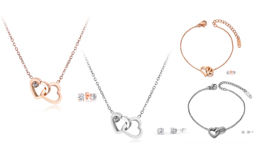 Image 1: Jewellery Sets Made with Crystals From Swarovski®