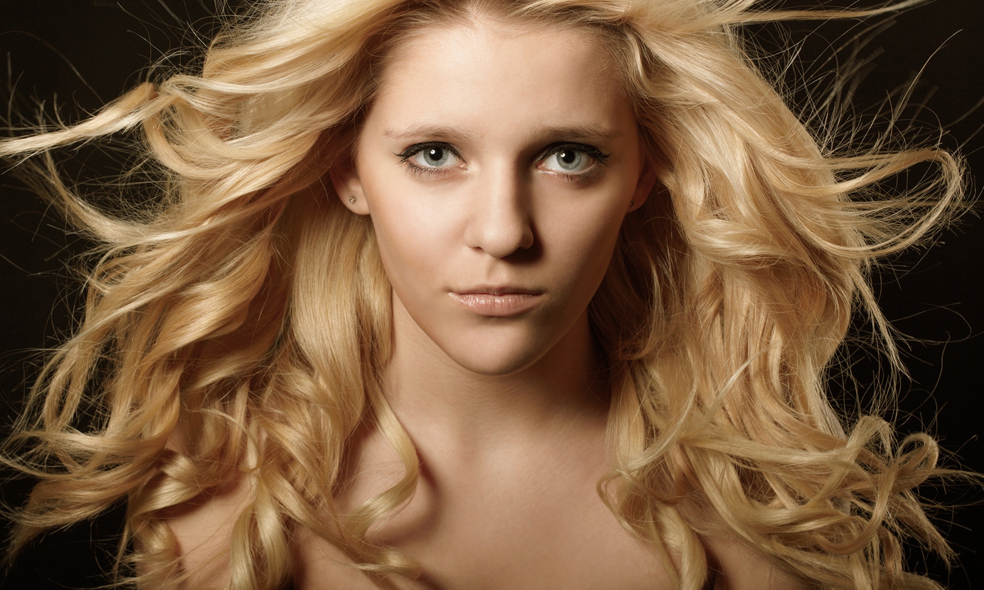 Revamp Your Look w/ Full or Half Head Highlights, Ladies Cut & Blowdry