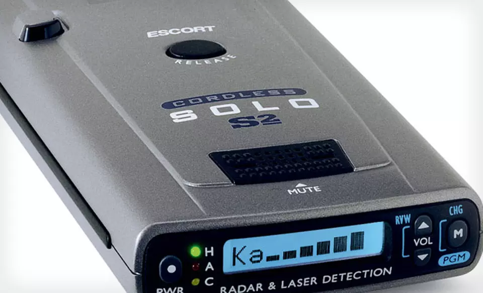 $169.99 for an Escort Solo S2 Radar Detector (Manufacturer Refurbished) ($304.95 List Price). Free Shipping and Returns. - Second Medium