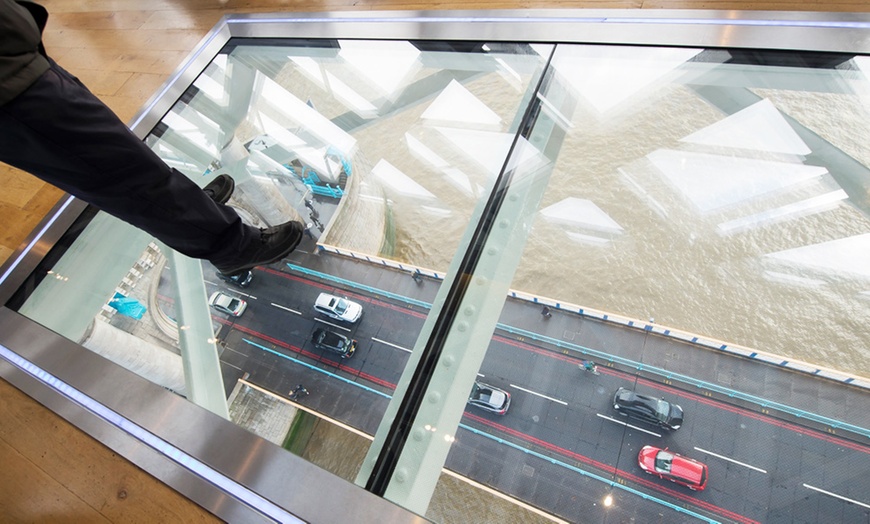 Image 4: St. Valentine's Date, Tower Bridge