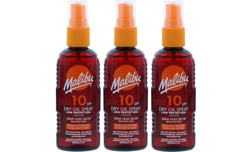 Image 2: Malibu SPF10, 15, 30, 50 Dry Oil Spray, After Sun Lotion or Gel 100ml