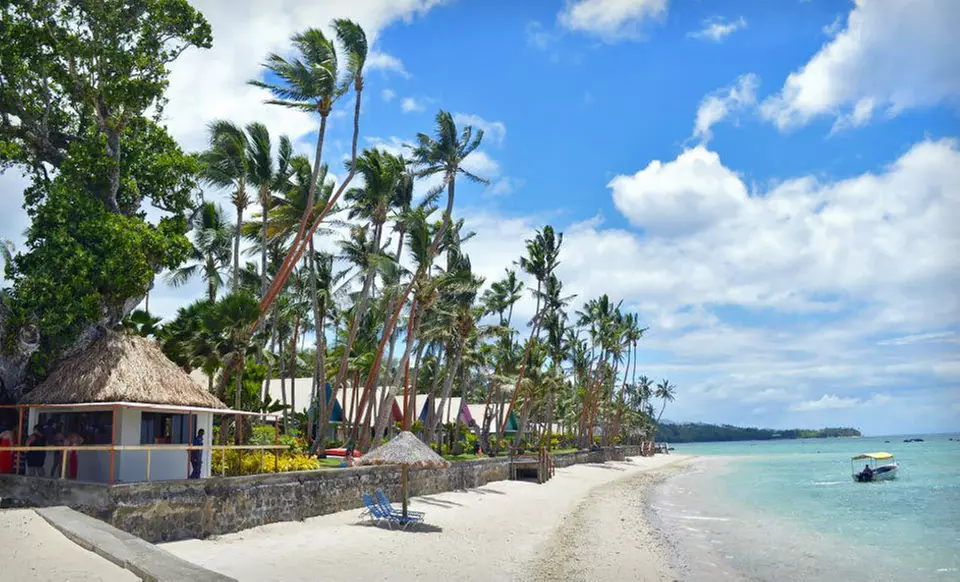 10-Day, 7-Night Trip to Fiji with Airfare to and from Los Angeles from Artisan Traveler - Primary Image