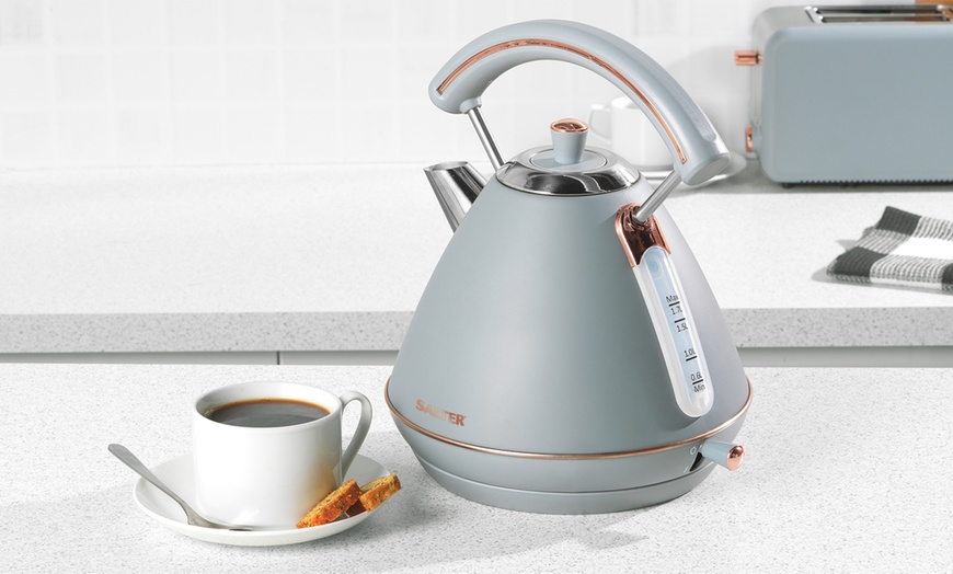 Image 3: Pyramid Kettle and two-Slice Toaster