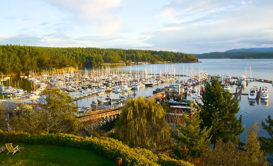 1- or 2-Night Stay with Sparkling Wine or $25 Dining Credit at Tucker House Inn in San Juan Island, WA - Primary Image