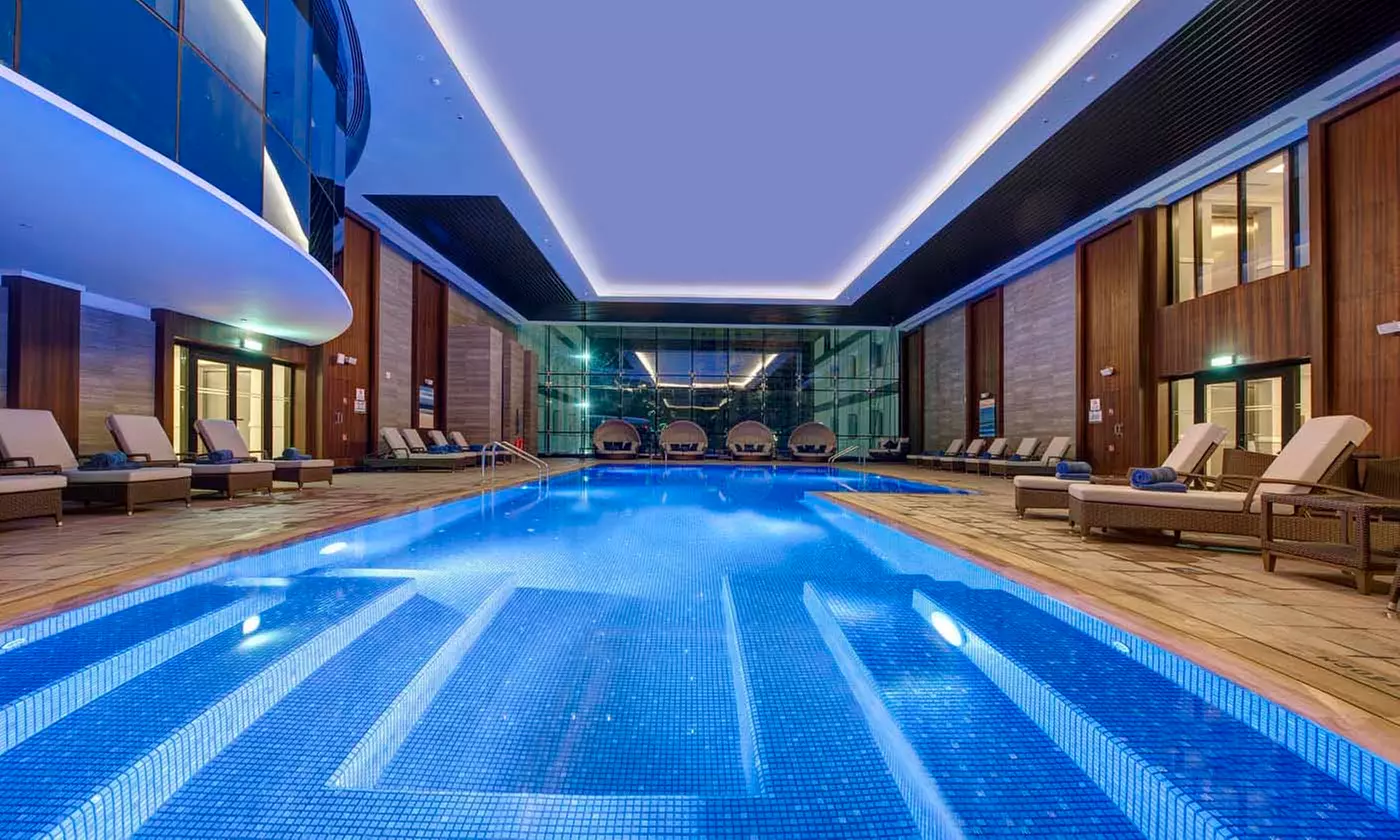 One, Five or Ten Private Swimming Lessons at 5* Dukes The Palm