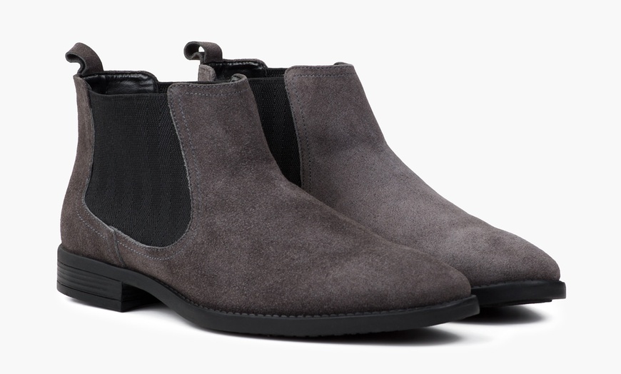 Image 7: Redfoot Men's Suede Chelsea Boots