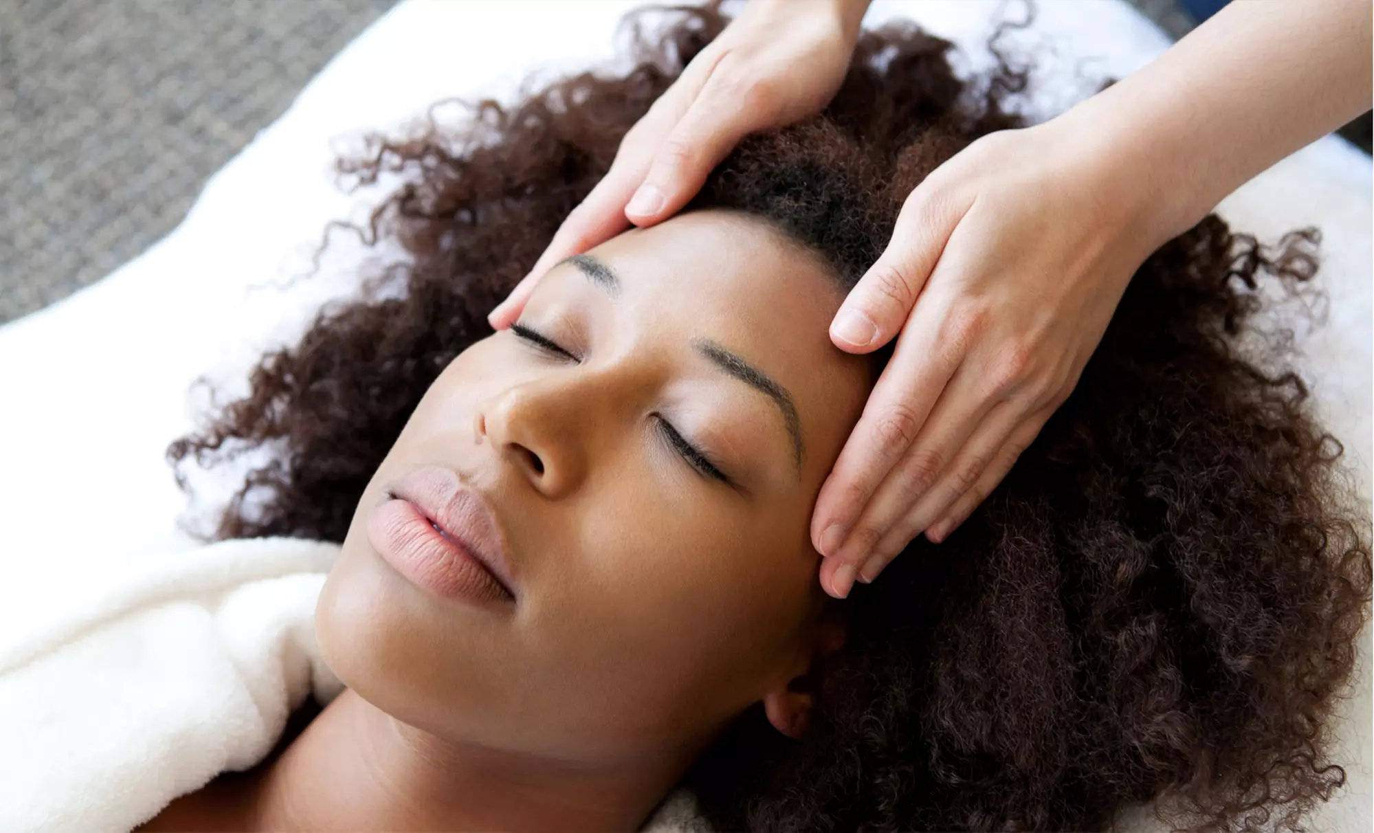 C$59 for a 75-Minute Hellerwork Massage at Healing Hands Chair Massage (C$120 Value) - Primary Image