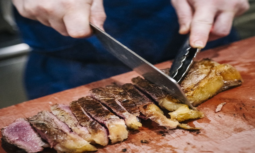 Image 6: Un viaje culinario asturiano con un toque internacional en Nastura