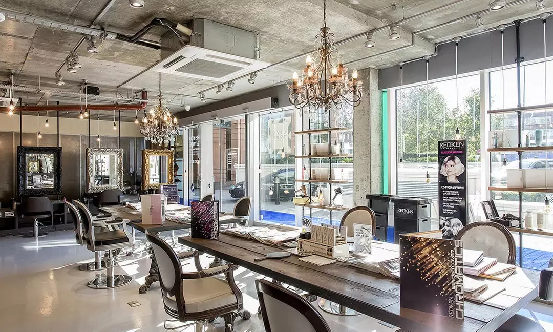 Step into the World of Confidence with Award-Winning Hair Services