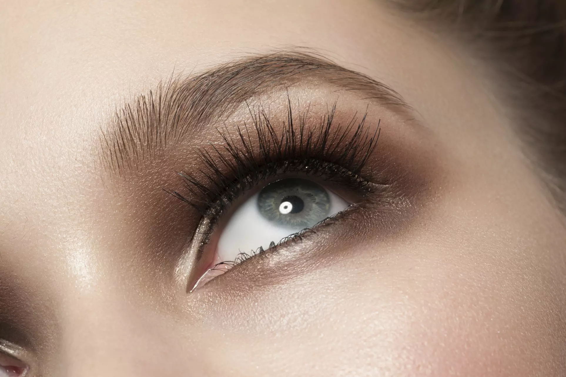 $74 for $180 Worth of Eyelash Extensions — Distinctive Lashes  - Primary Image