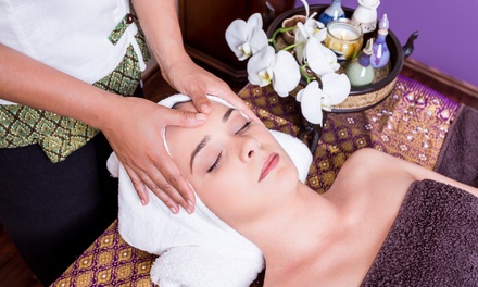Wybrany masaż tajski (90 minut) + masaż stóp – refleksoterapia (30 minut)