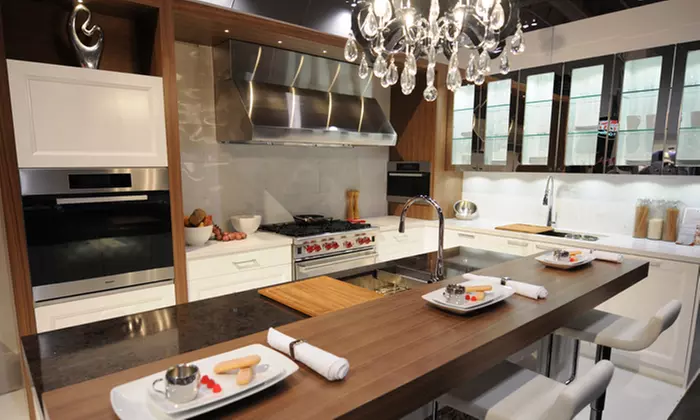 C$15 for Single-Day Admission for Two to Toronto Fall Home Show on September 18–21 (C$30 Value) - Primary Image