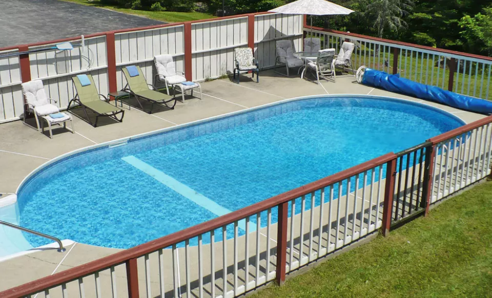 Stay at Mendon Mountainview Lodge in Mendon, VT. Dates Available into September. - Second Medium