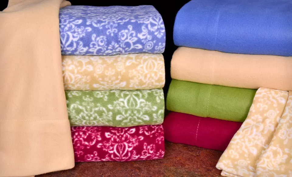 Cozy Nights Microfleece Sheets (Up to Half Off). Multiple Options Available. Free Shipping and Returns. - Second Medium