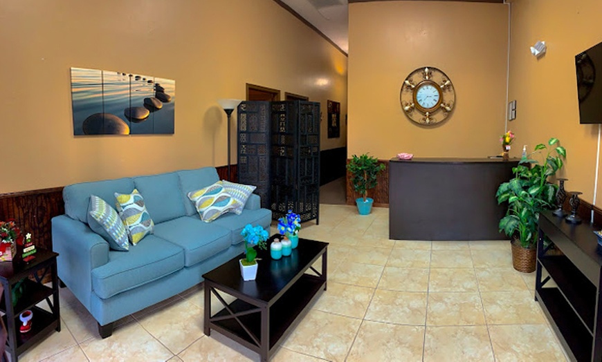 Image 2: Relax with a 60-Min or 90-Min Swedish or Deep Tissue Massage