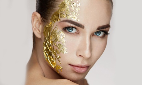 Rituale viso e corpo con foglie, colata d'oro e trattamenti alla Oronero Beauty Clinic (sconto fino a 63%)