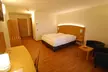 Trentino: Doppel- oder Zweibettzimmer für Zwei mit Frühstück oder Halbpension und Spa im Hotel Monte Bondone Resort - Second Medium