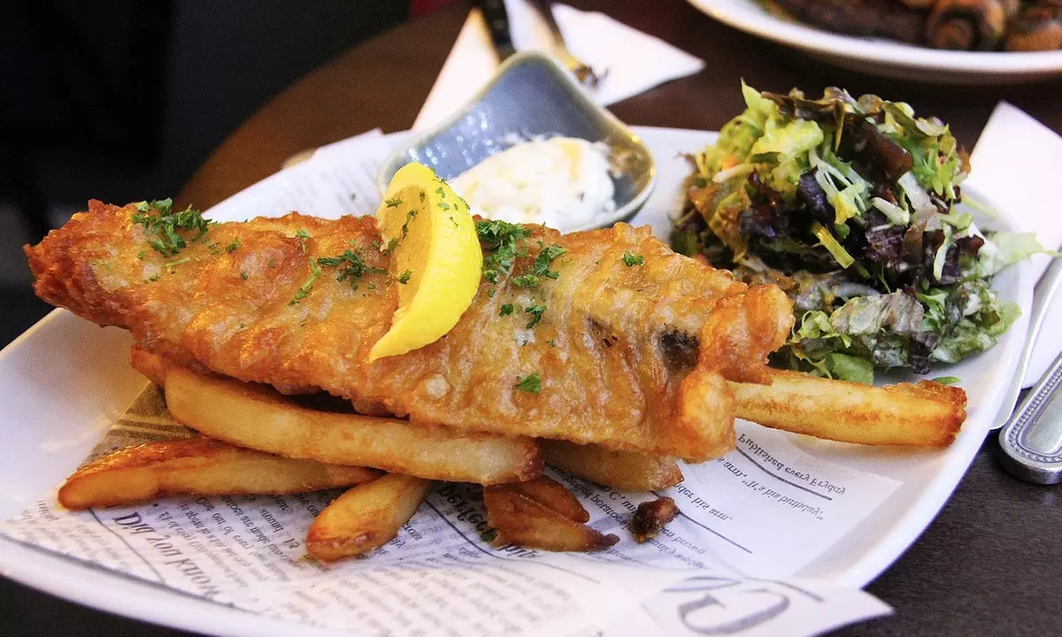 Pub classic with Dessert and Drink at Sky Blue Tavern