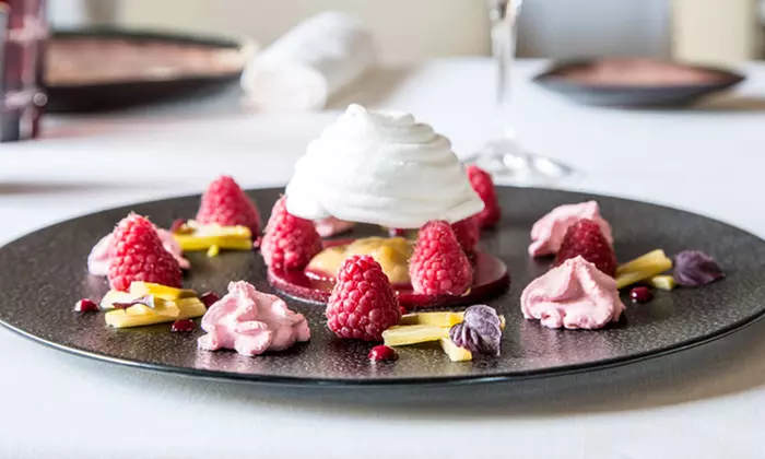 Menu "Dégustation" 7 services à 2 au cœur des vignes champenoises