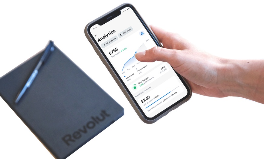 Image 3: £20 Cash Reward + Optional 2 Free Months of Revolut Premium at Revolut