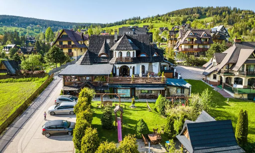 Kościelisko: 1-7 nocy ze śniadaniami lub wyżywieniem HB