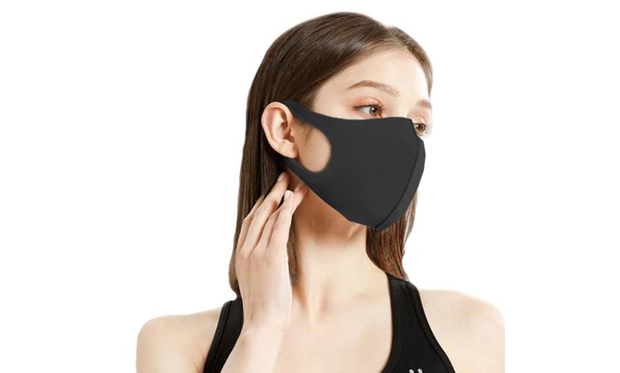 Image 2: Four or Eight Washable Face Masks